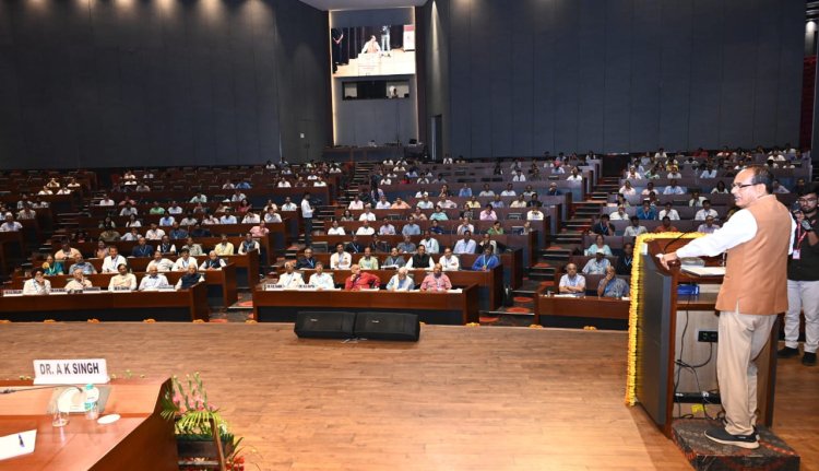 छोटे किसानों के हित में कार्य करें कृषि वैज्ञानिक: केंद्रीय मंत्री शिवराज सिंह चौहान